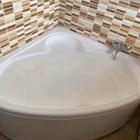 Vasca idromassaggio angolare 130x130