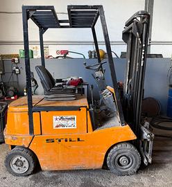 Carrello elevatore elettrico still