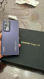 Honor Magic v2