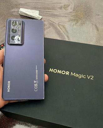 Honor Magic v2