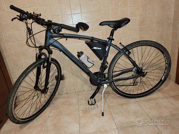 BICI DA UOMO MONTANA IBRIDA TREKKING BIKE