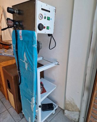 Asse da stiro professionale 