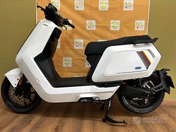 NIU NQIX 300