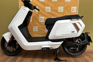 NIU NQIX 300