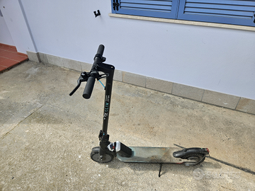 Monopatino elétrico