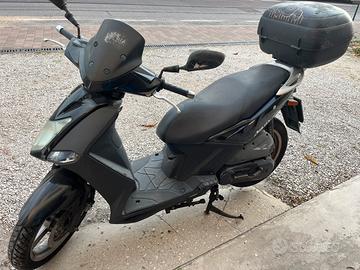 Kymco Agility 125 “regal o”
