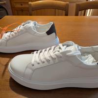 Sneakers Calvin Klein 42 Nuove