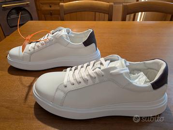 Sneakers Calvin Klein 42 Nuove