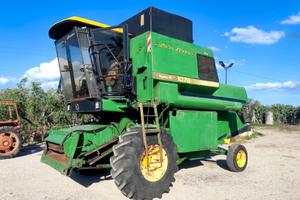 Mietitrebbia John Deere 1075 hidro 4