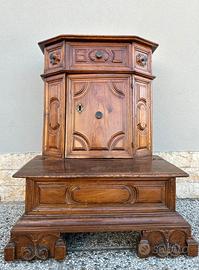 Inginocchiatoio Luigi XIV in ciliegio.