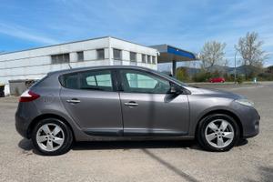Renault Megane III  1.5 dCi 110 CV