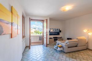 Appartamento a Campiglia Marittima 3 locali