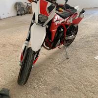 Swm 125r