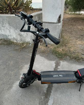 Monopattino Elettrico