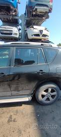 TOYOTA RAV 4 2010 PORTA POSTERIORE SX/DX