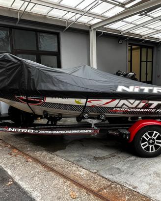 Bass Boat Nitro 640 LX totalmente rivampata