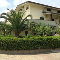 Lunghi periodi per operai/insegnanti fuori sede -