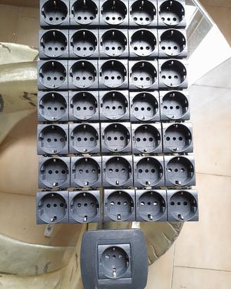 presa schuko bticino living originale 