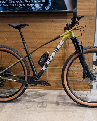 TREK PROCALIBER 9.6 GEN 3 2026 CARBONIO