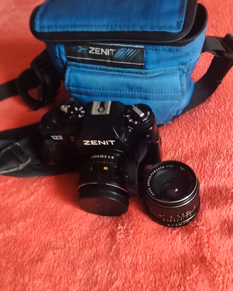 Zenit 122 macchina fotografica con borsa