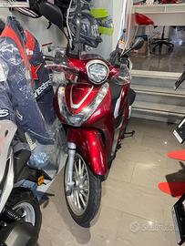 Scooter sh 125