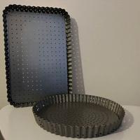 Stampi forati con fondo removibile