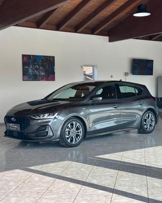 FORD FOCUS ST-LINE 1.5 ECOBLUE 115 CV AUTOMATICO 5