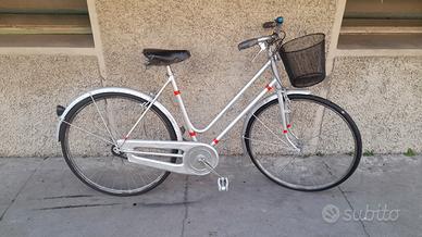 3 bici donna 26 con cestino pronte all'uso 