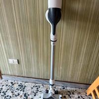 Scopa elettrica Rowenta air force tecnology