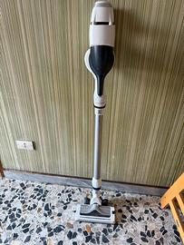 Scopa elettrica Rowenta air force tecnology