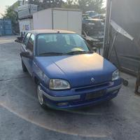 Ricambi Renault Clio 1996 - Vettura per ricambi