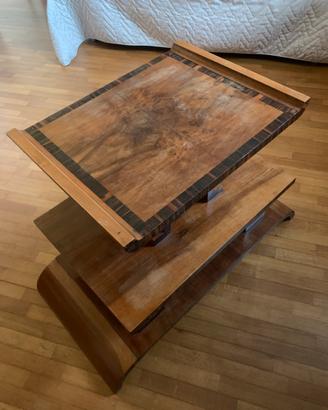 Tavolo vintage in legno scuro con base centrale