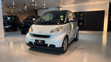 SMART FORTWO 1.0 BENZINA 71CV - 2011