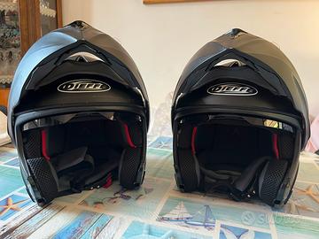 Caschi integrali Dieffe