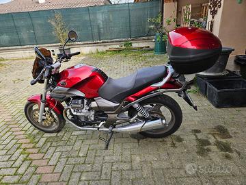 MOTO GUZZI BREVA 750