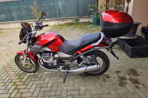 MOTO GUZZI BREVA 750