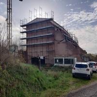 Edificio in costruzione e terreno a Collazzone PG