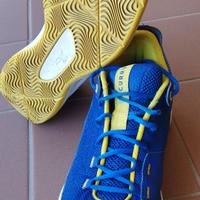 Scarpe basket Steph Curry come NUOVE. Taglia 44,5.