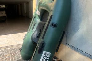 Belly Boat Seven Bass Armada 17 Top di gamma