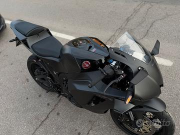 CBR 600 RR 2024 Black
