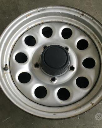 Cerchio 15" originale per Suzuki Jimny
