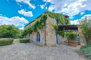Borgo in collina nel Chianti Siena