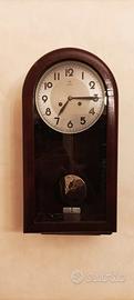 Orologio a pendolo da parete