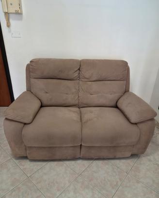 Divano modello Aurora da 2 posti