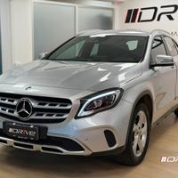 MERCEDES GLA (X156) GLA 200 d Automati...