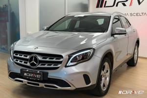 MERCEDES GLA (X156) GLA 200 d Automati...