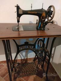 Macchina da cucire vintage Phoenix