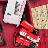 Sparachiodi Hilti DX 460