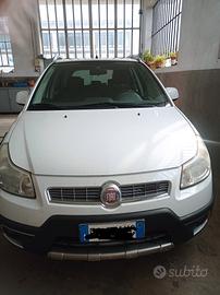 Fiat sedici 