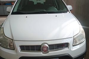 Fiat sedici 